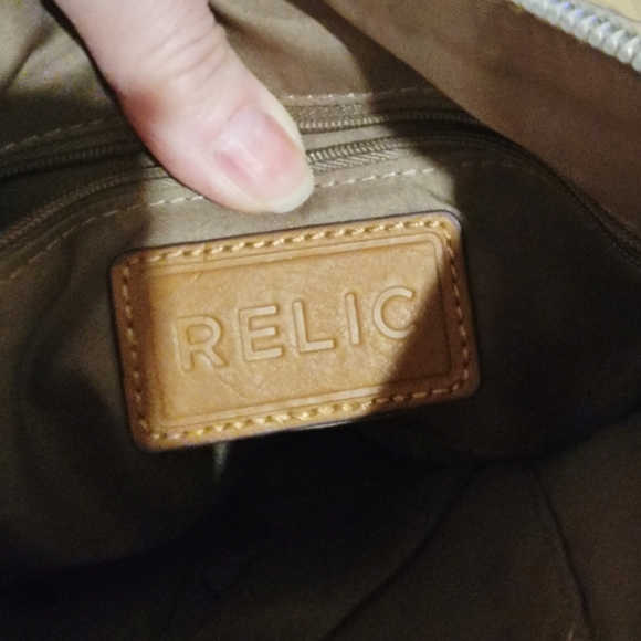 Relic Vibrant Geometric Floral Pattern Vegan Leather Crossbody Bag - Picture 8 of 9